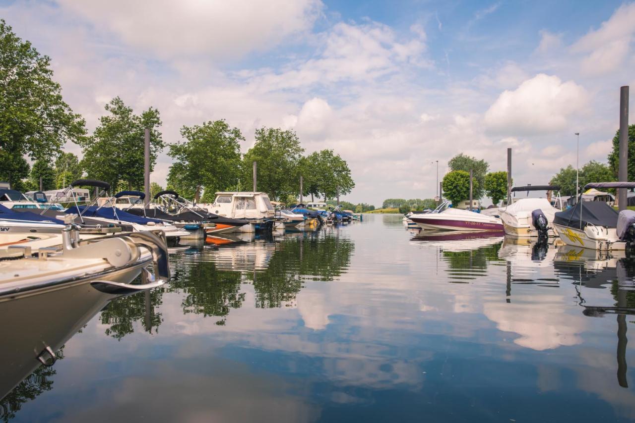 فيلا Maurikفي Marinapark Bad Nederrijn المظهر الخارجي الصورة